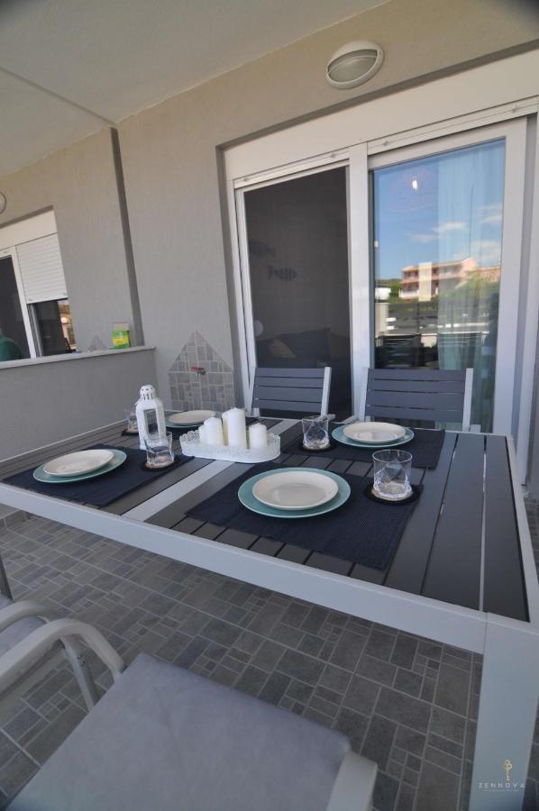 Zennova #24, Flow Nikiti Family Apt Exterior foto